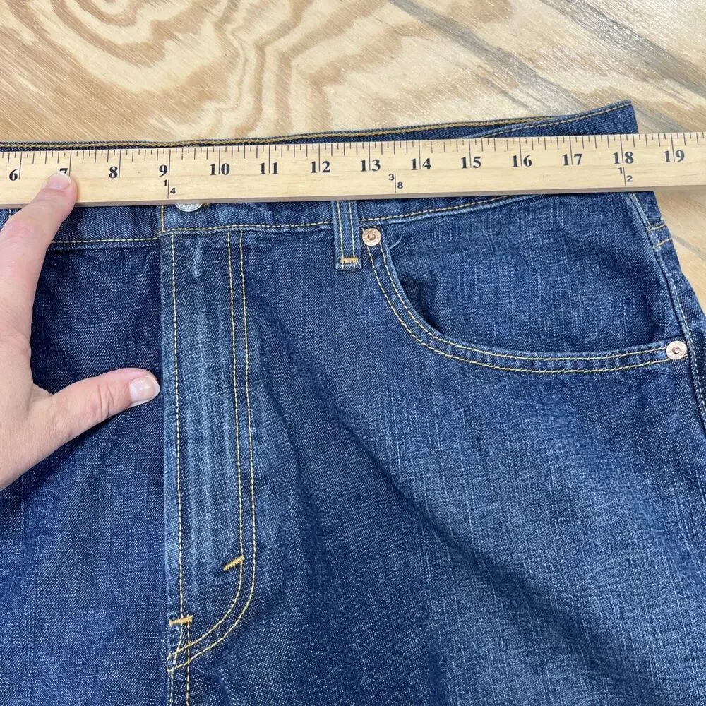 Y2K Levi's 559 Loose Fit Straight Jeans Men's Size 36x32 Vintage Skater Grunge